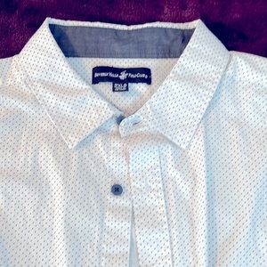 Short sleeve button down shirt. 2XL Big